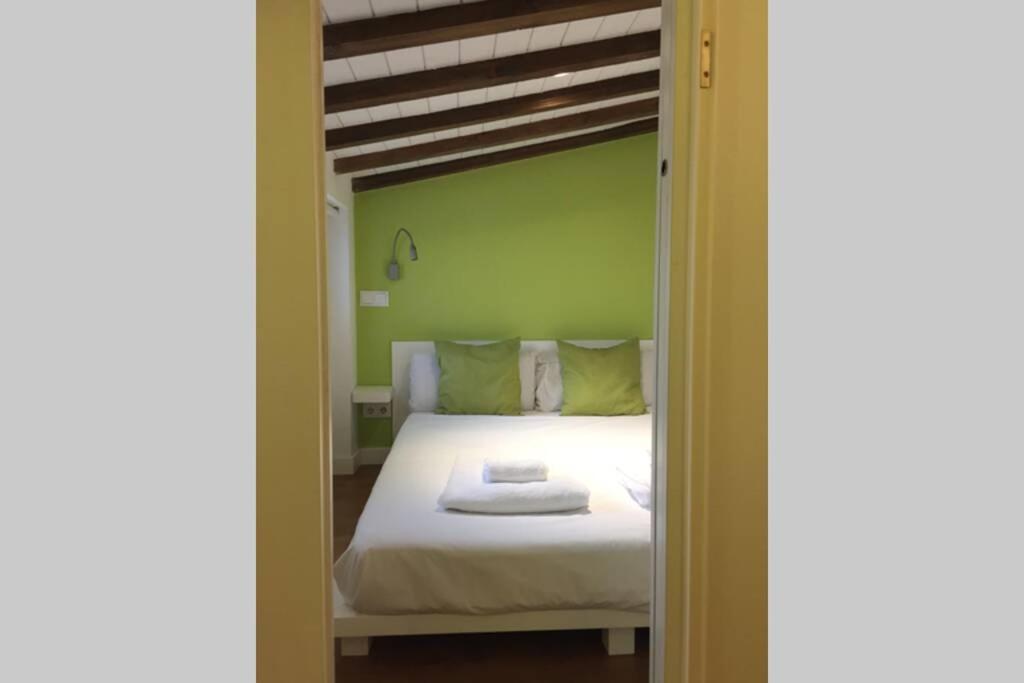דירות מדריד Plaza Mayor-Acogedor Apartamento En Edificio Historico Del Centro-Wifi מראה חיצוני תמונה